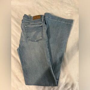 7s for all mankind Dojo Camila